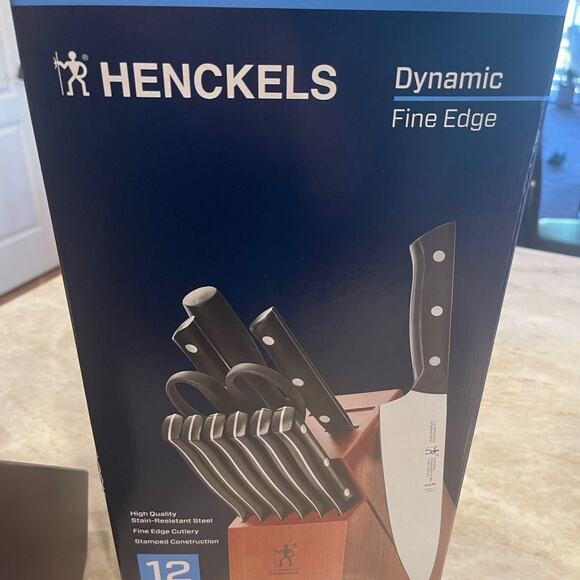 Henckels Dynamic edge knife set 12 pc with block NEW in BOX - Picture 1 of 11